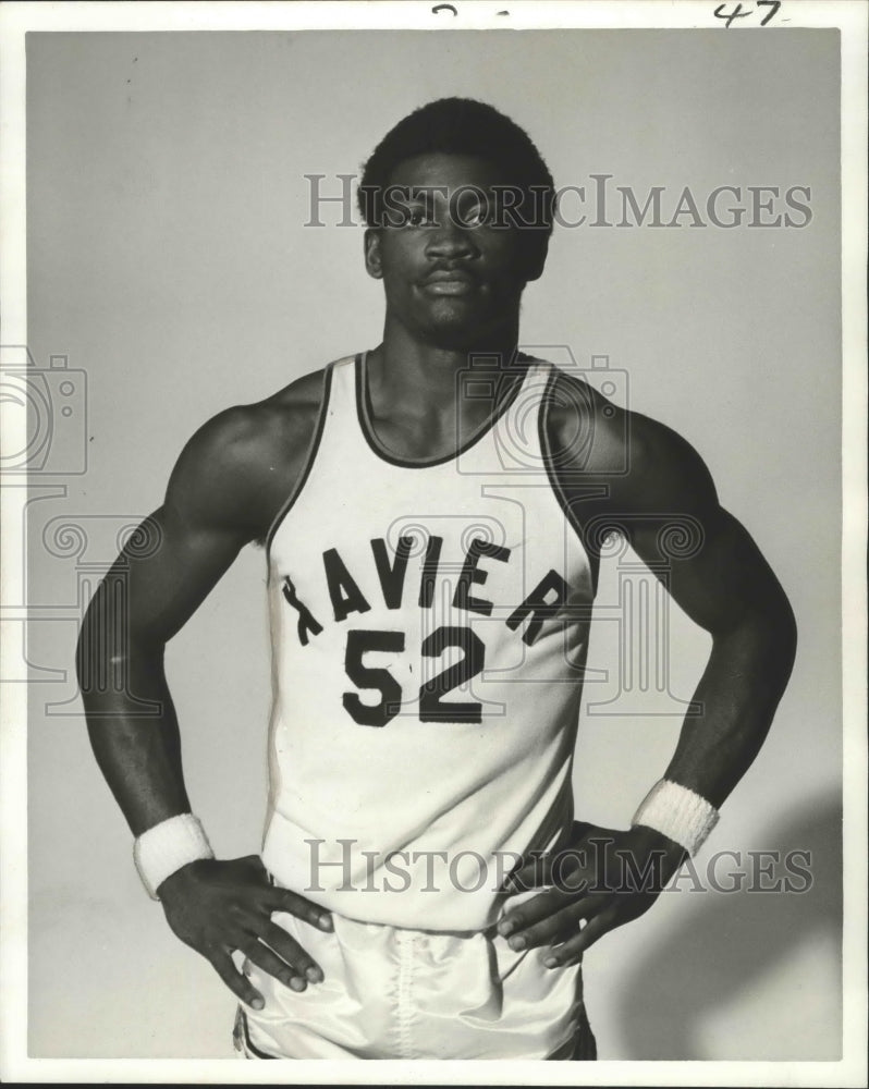 1972 Press Photo Basketball - Richard Barnes of Xavier - nos03143- Historic Images