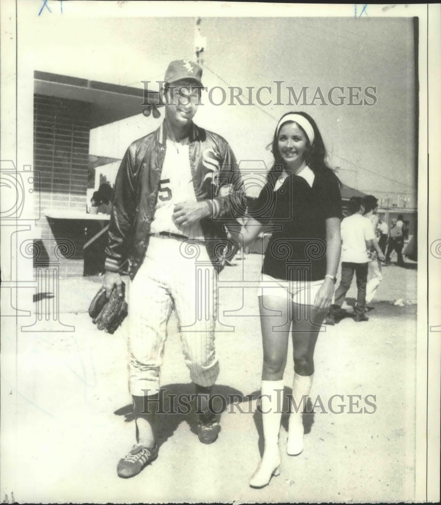 1972 Press Photo Chicago White Sox Stan Bahnsen with Wife Connie in Sarasota- Historic Images