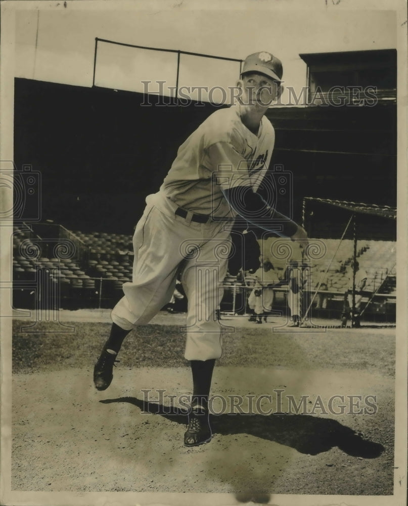 Press Photo New Orleans Francis Red Barrett Pitching the Baseball - nos03232- Historic Images