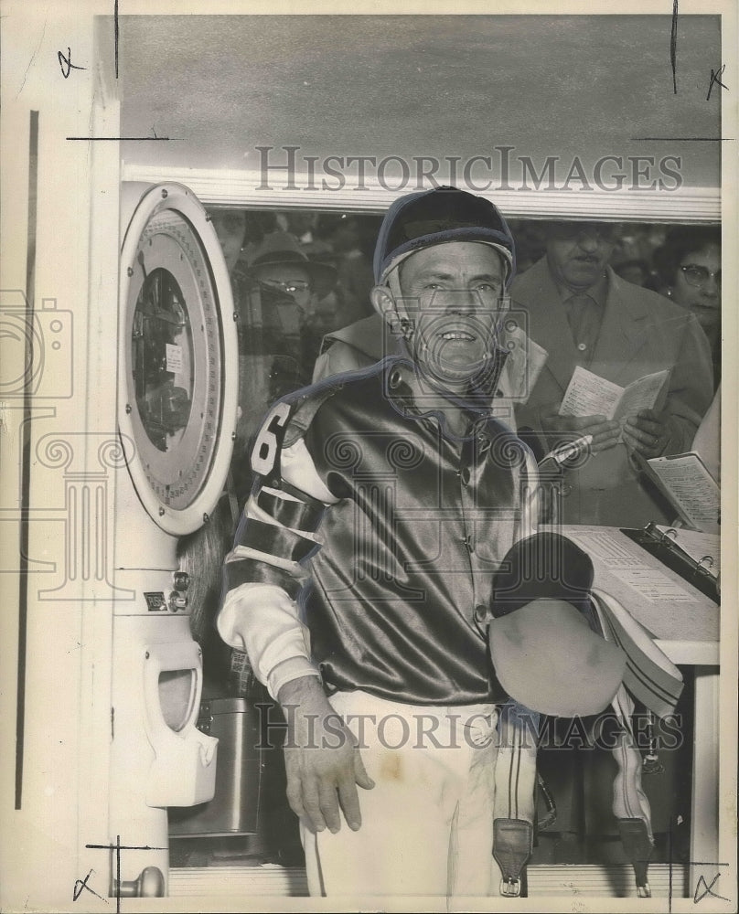 1964 Press Photo R. L. Bobby Baird, Fair Grounds Winning Jockey - nos03477- Historic Images