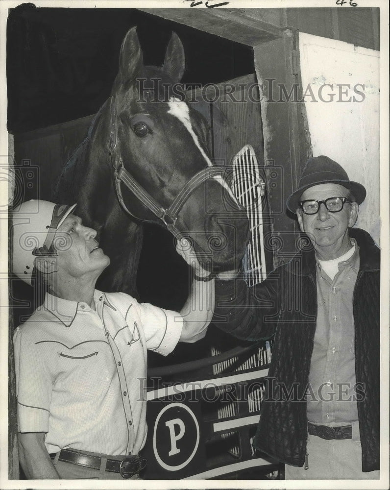 1972 Press Photo Jockey R. L. Baird with Horse - nos03479- Historic Images
