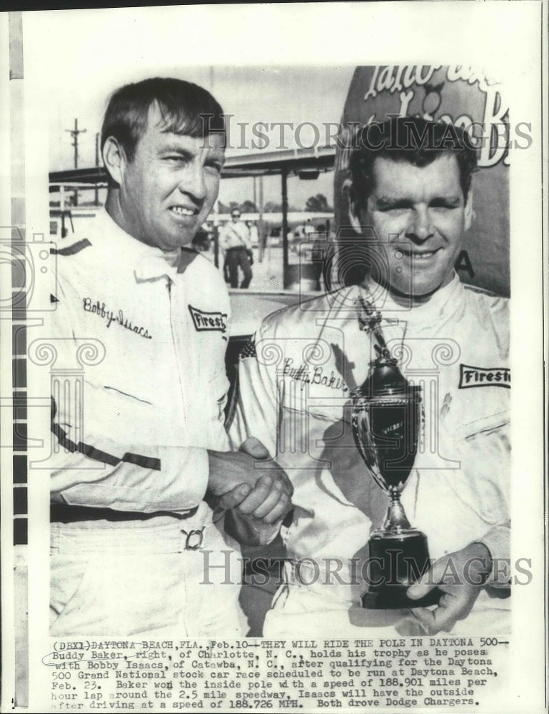 1969 Press Photo Car Racing - Buddy Baker &amp; Bobby Isaacs Qualify for Daytona 500- Historic Images