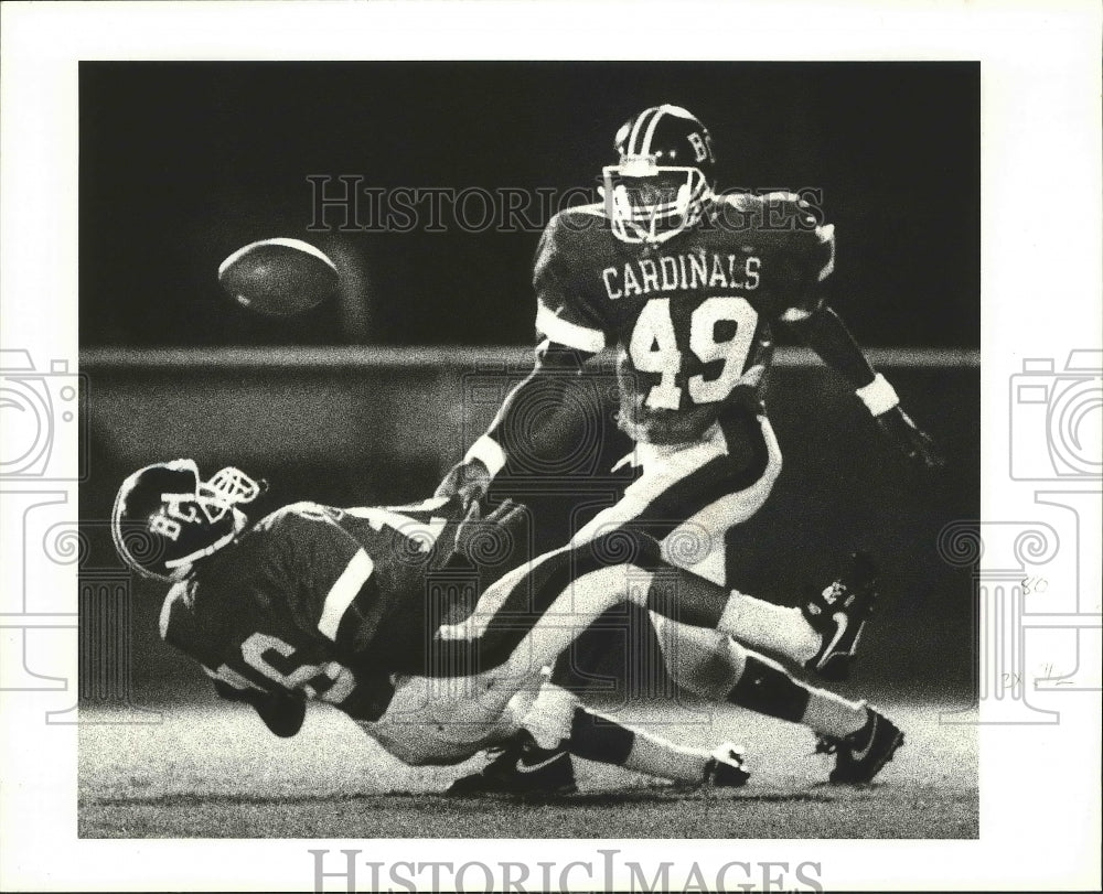 1990 Press Photo Football - Belle Chase&#39;s Barry Bartholomew &amp; Warren Lindsey- Historic Images