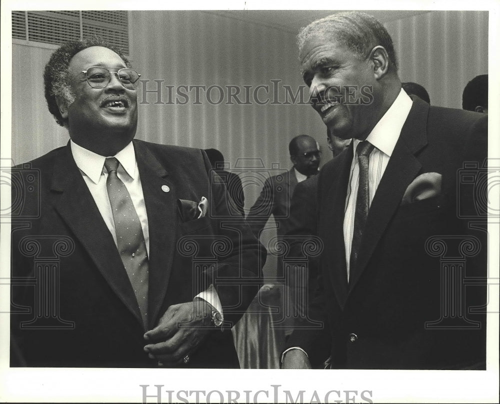 1987 Press Photo Bayou Classic Football es Marino Casem &amp; Eddie Robinson- Historic Images