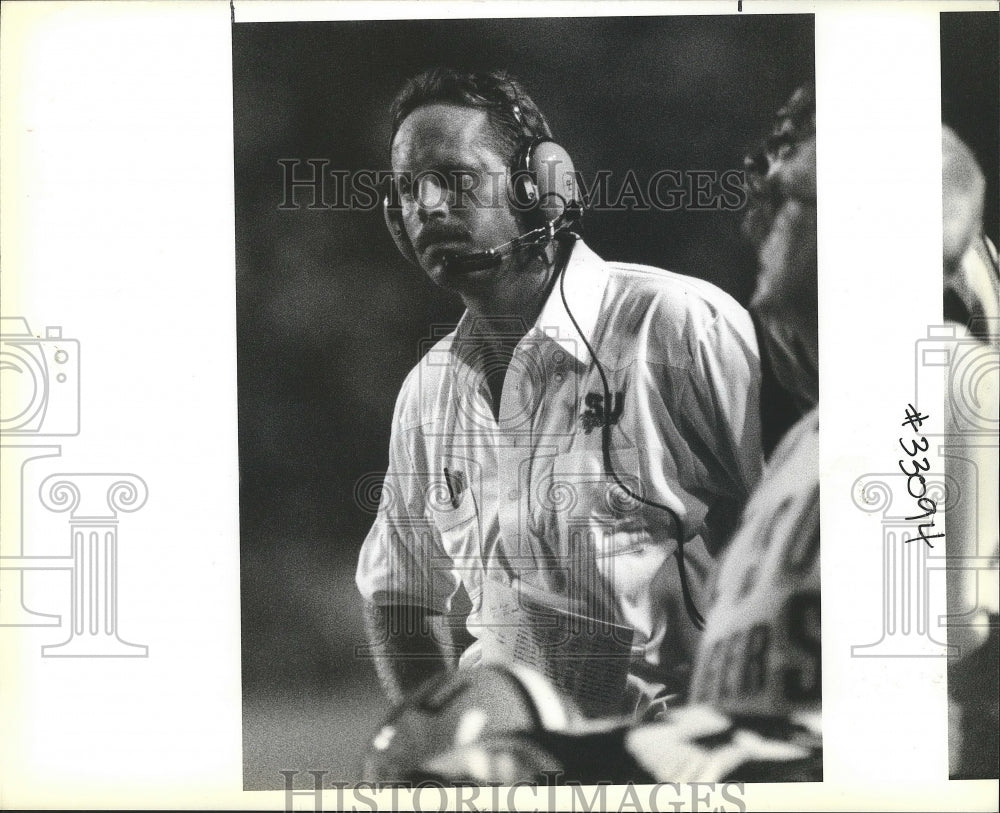 1990 Press Photo Mike Archer, Louisiana State University Coach at Football Game- Historic Images