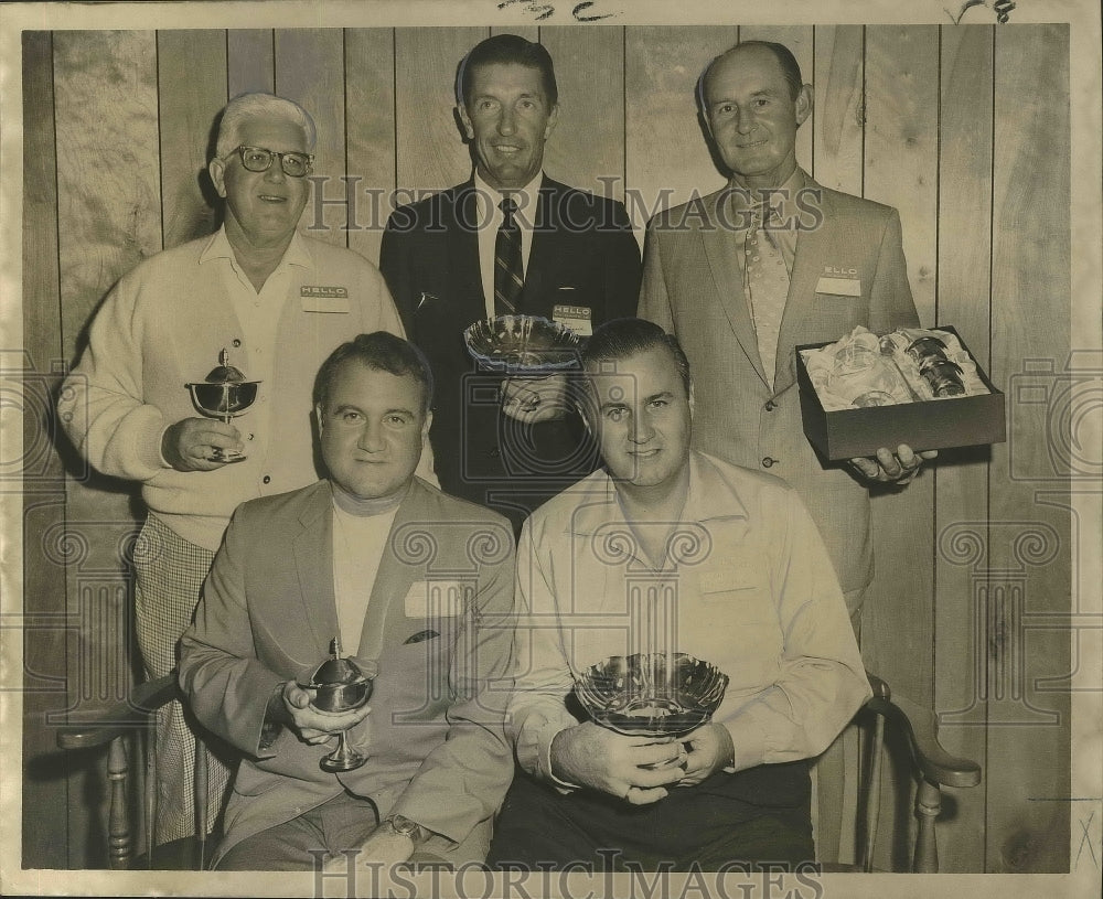 1969 Press Photo Roy Barltlett with other City Pary Tennis Club Winners- Historic Images