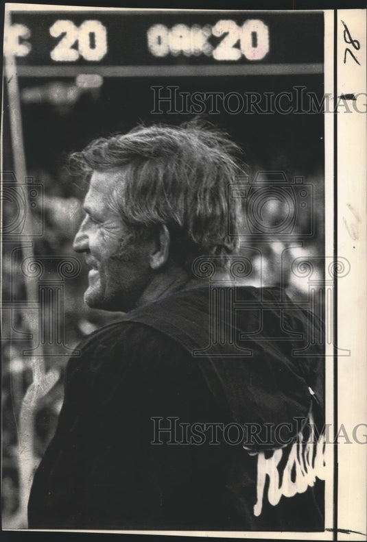 1971 Press Photo George Blanda, Raiders Football Player at Game - nos04469- Historic Images