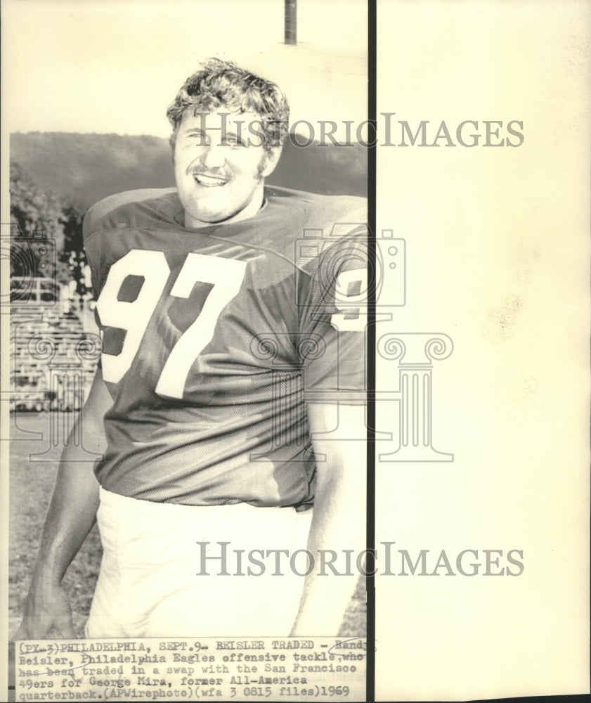 1969 Press Photo Philadelphia Eagles Randy Beisler Traded to San Francisco 49ers- Historic Images