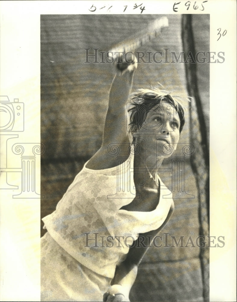 1978 Press Photo Linda Tuero Blatty, Competitive Tennis Player at Match- Historic Images