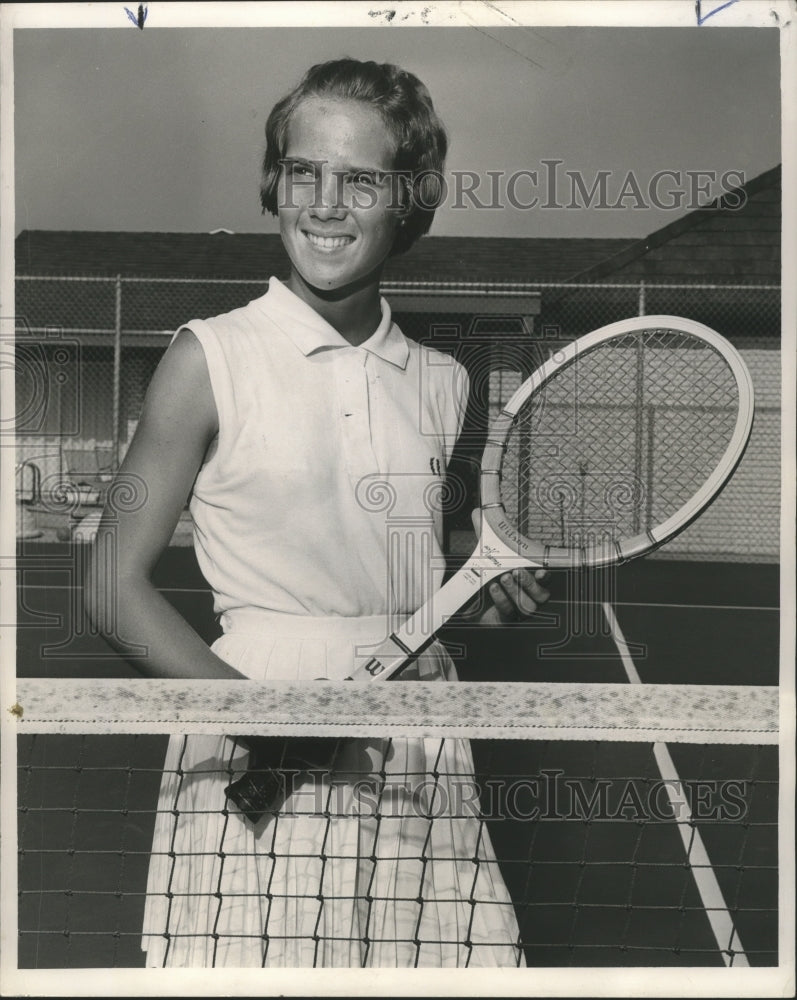 1967 Press Photo Linda Tuero, Louisiana Female Athlete and Tennis Player- Historic Images