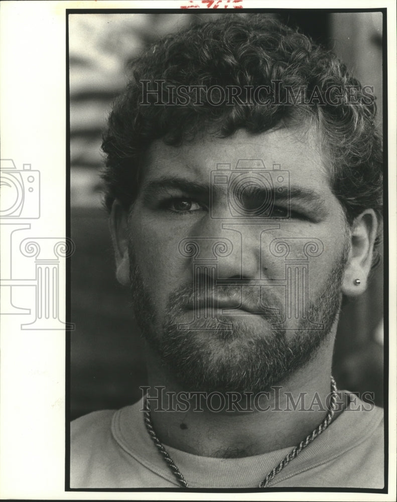 1984 Press Photo Boxer Kenny &#39;Bang Bang&#39; Bogner at World&#39;s Fair Italian Village- Historic Images