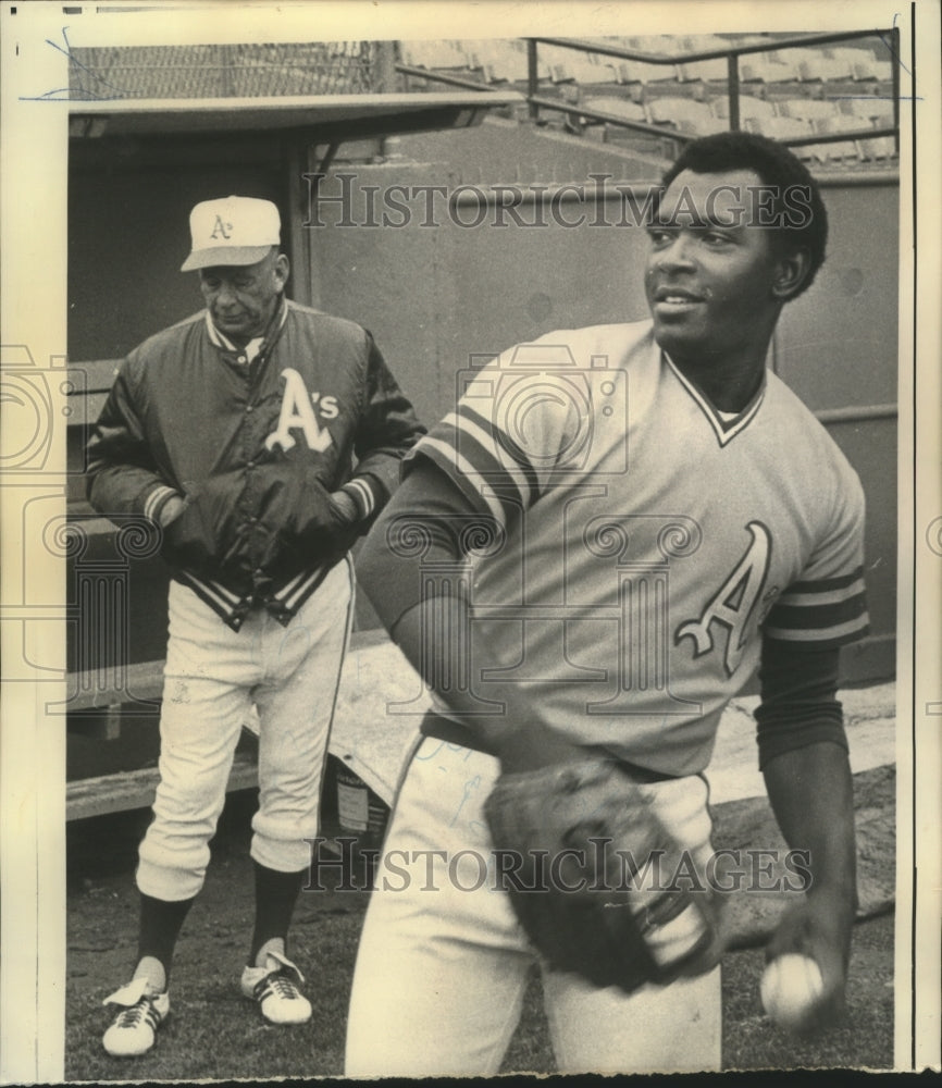 1972 Press Photo Vida Blue, Oakland Athletic&#39;s Baseball Pitcher at Practice- Historic Images