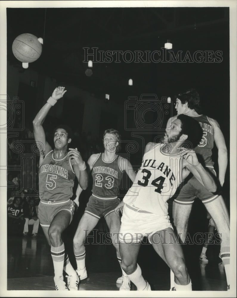 1977 Press Photo Arthur Bibbs, Tulane Basketball Player at Virginia Game- Historic Images