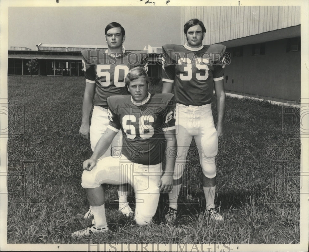 1970 Press Photo Ken Bernich with Other Archbishop Shaw Eagles Football Players- Historic Images