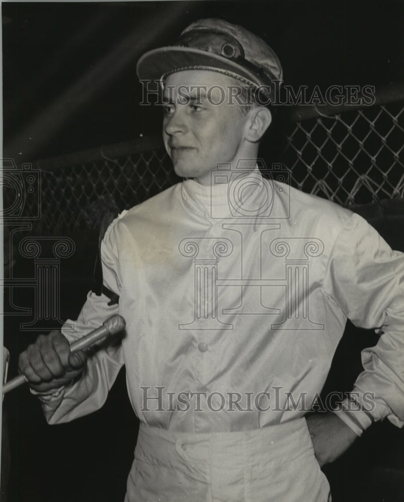 1967 Press Photo Kenny &quot;Ken&quot; Church, Horse Racing Jockey - nos05925- Historic Images