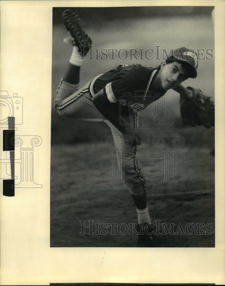 1990 Press Photo Bournemouth Blues Pitcher Mike Burke, Baseball-Bournemouth Park- Historic Images