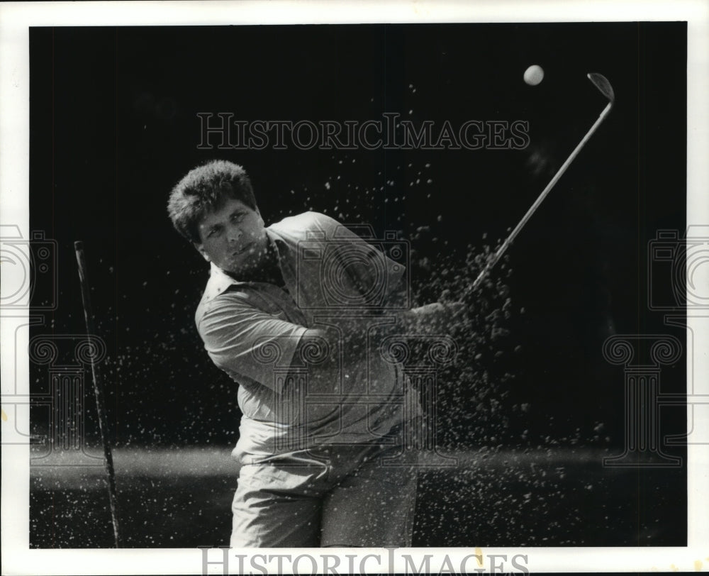 1986 Press Photo Golfer Warren Cervini in City Amateur Championship Golf Game- Historic Images