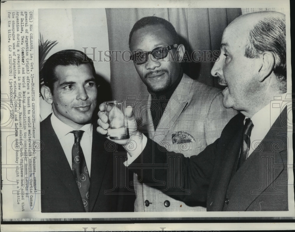 1968 Press Photo Senor Rafael Vazquez, Curtis Cokes and Ramon LaCruz at Event- Historic Images