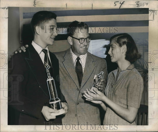 1951 Press Photo Mel Ott with Henry Lartique and Judy Smith, Sports Winners- Historic Images