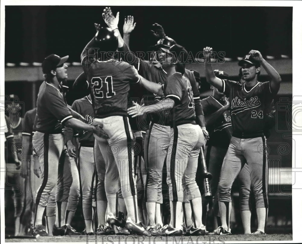 1985 Press Photo Nicholls State Baseball Player Pat Chasco Celebrates Home Run- Historic Images