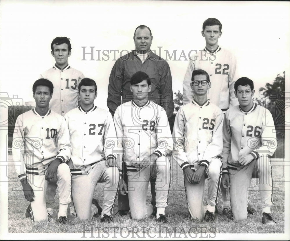 1969 Press Photo Coach Tom Hopkins with USL Cross Country Team at Conference- Historic Images