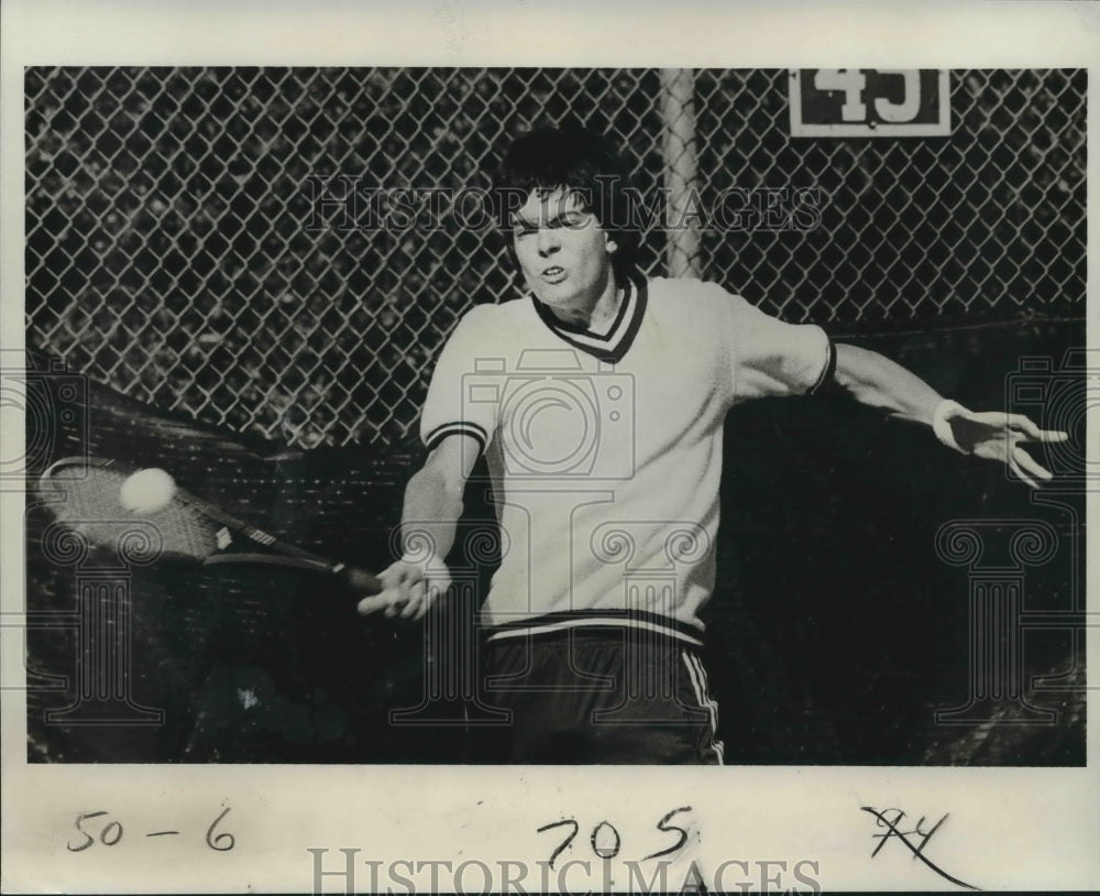 1980 Press Photo Tennis Player Ivica Bulievic of Yugoslaviain Sugar Bowl Match- Historic Images