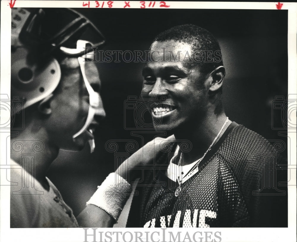 1983 Press Photo Football Players Wade Elmore and Gerald Broussard - nos07810- Historic Images