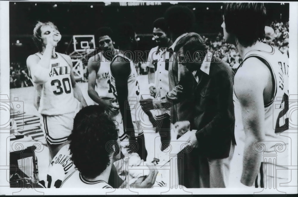 1979 Press Photo Basketball Coach Bill Bertka - nos07925- Historic Images