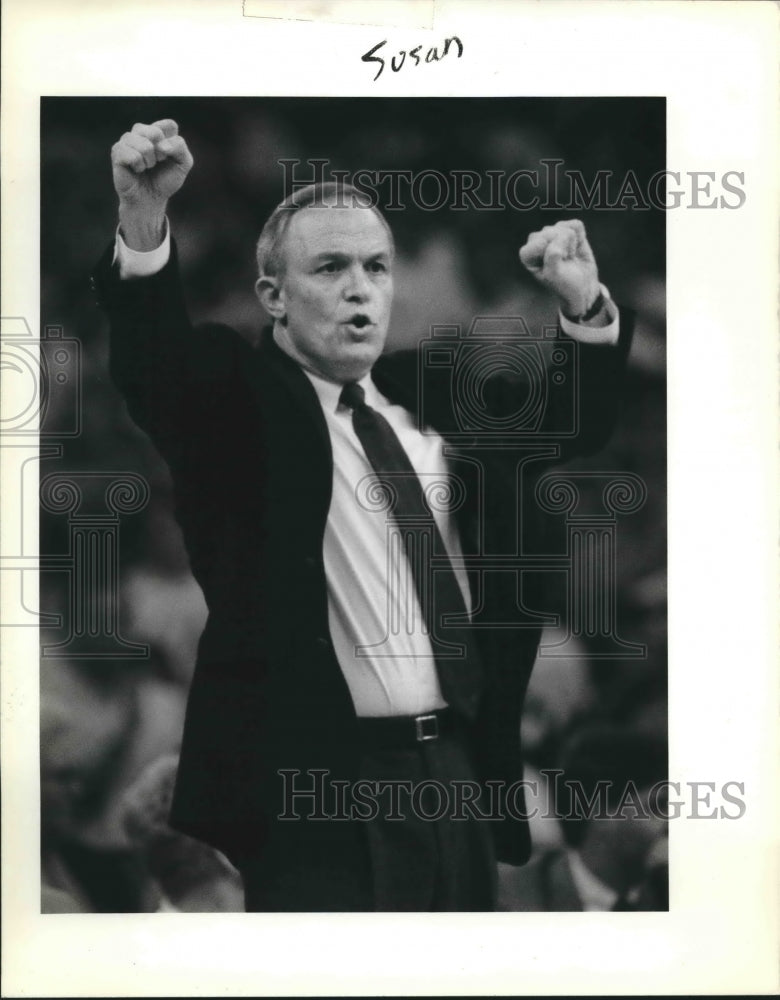 1990 Press Photo Louisiana State University Head Basketball Coach Dale Brown- Historic Images