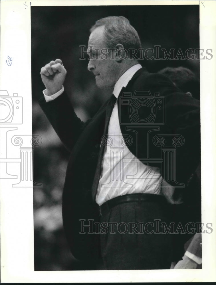 1990 Press Photo Louisiana State University Head Basketball Coach Dale Brown- Historic Images