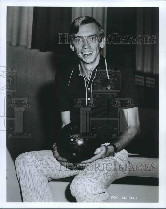 1973 Press Photo Professional Bowler Roy Buckle - nos08303- Historic Images