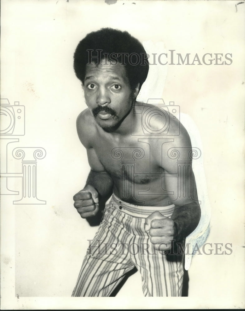 1971 Press Photo Boxer Adrian Davis - nos08677- Historic Images