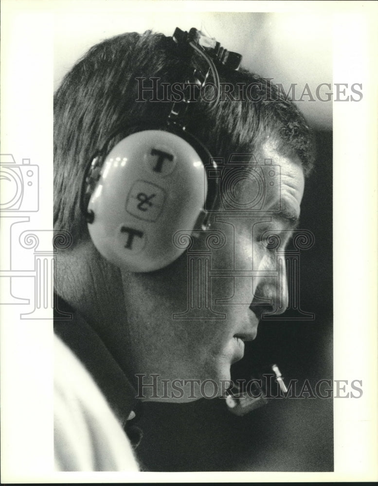 1990 Press Photo `Tulane Head Greg Davis at LSU vs Tulane Football Game- Historic Images