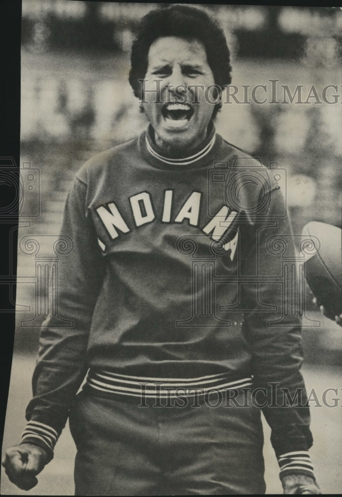 1977 Press Photo Lee Corso, Indiana Hoosiers Football Coach - nos08931- Historic Images