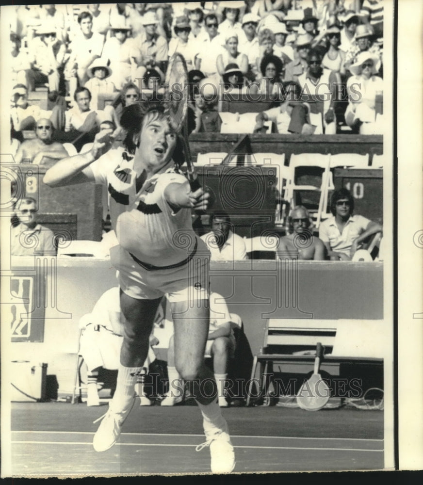 1976 Press Photo Jimmy Conners, Tennis Player at Match - nos09140- Historic Images