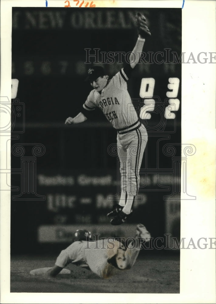 1985 Press Photo Pat Cummings, University of New Orleans Baseball Player at Game- Historic Images