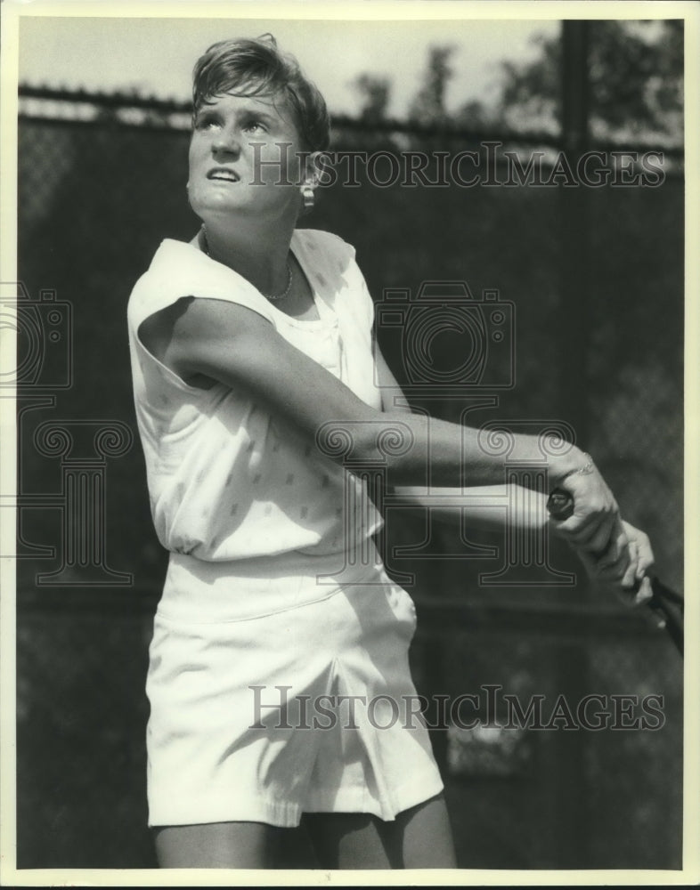 1988 Press Photo Halle Cioffi, Tennis Player - nos09222- Historic Images