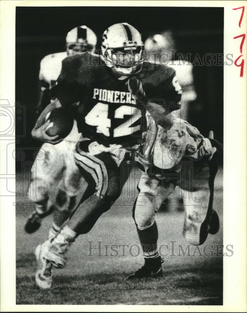 1988 Press Photo Randy Corass, Crescent City Football Player at Country Day Game- Historic Images