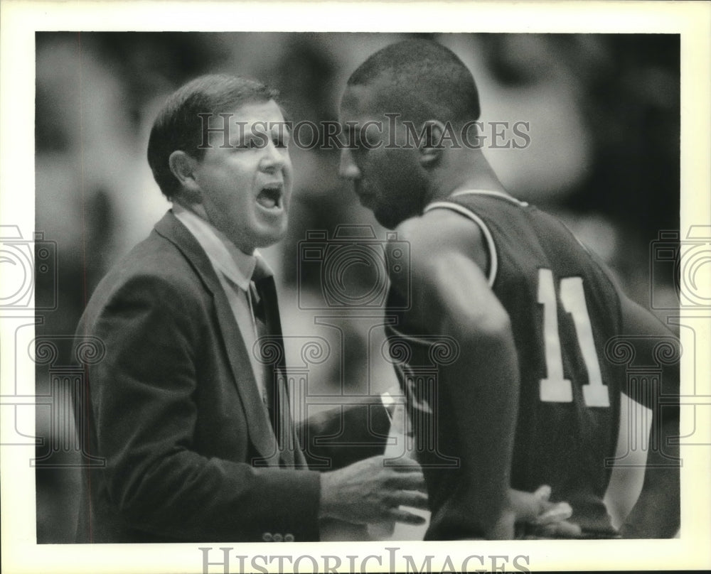 1989 Press Photo Denny Crum, University of Louisville Head Basketball Coach- Historic Images