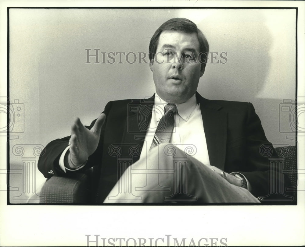 1988 Press Photo Greg Davis, Tulane University Head Football Coach - nos09557- Historic Images