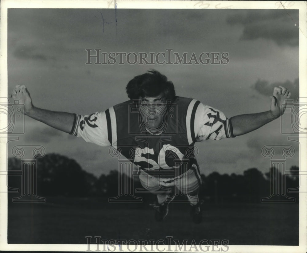 1972 Press Photo Art Donahue, Holey Cross Football Player - nos09702- Historic Images