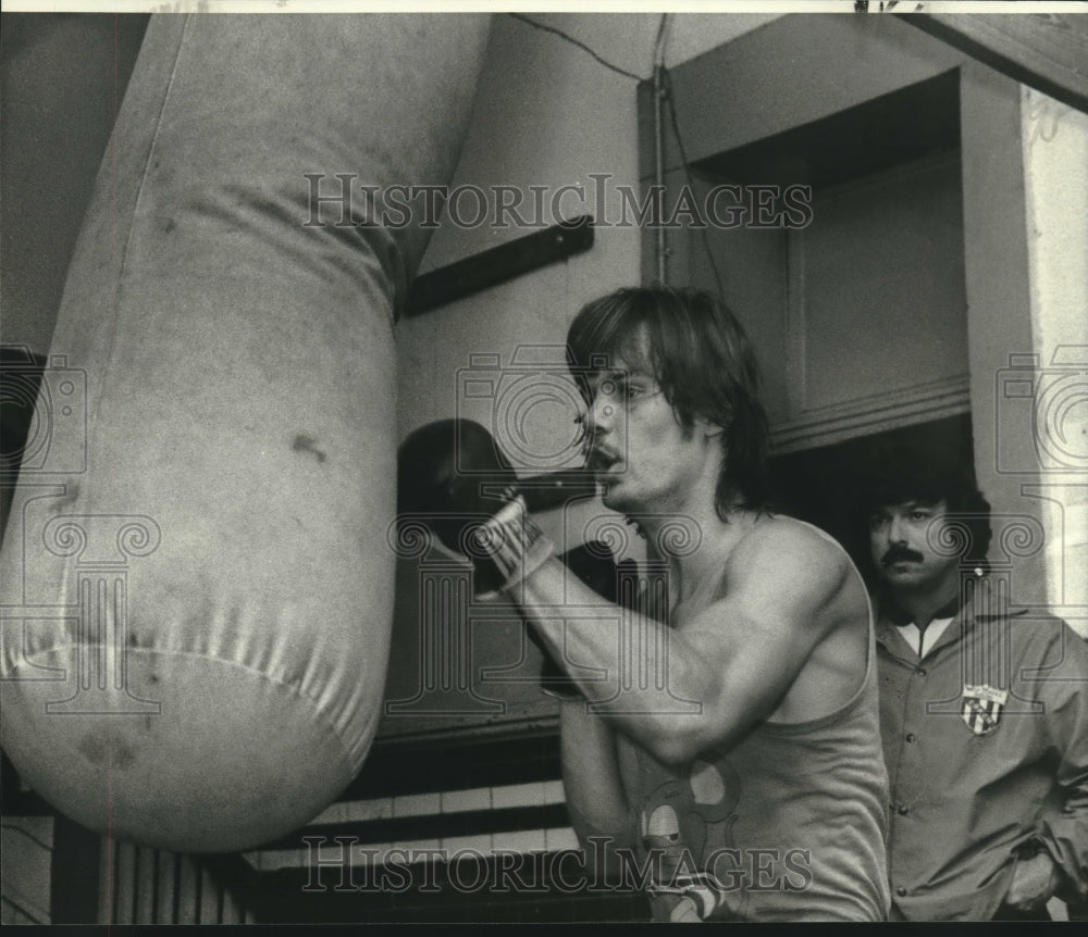 1978 Press Photo Boxer Tyler Dupuy and Trainer at Practice - nos09838- Historic Images