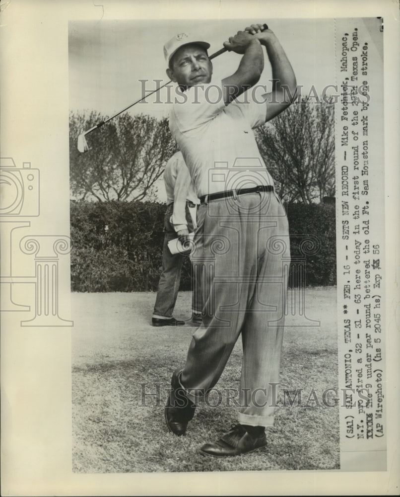 1956 Press Photo Golfer MIke Fetchick at Texas Open at Fort Sam Houston- Historic Images