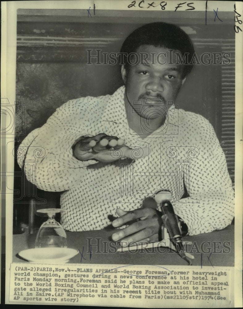 1974 Press Photo Boxer George Foreman at Paris News Conference - nos10635- Historic Images