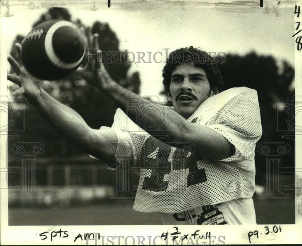 1980 Press Photo Greg Dubroc, John Curtis High School Football Player- Historic Images