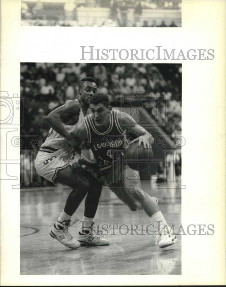 1990 Press Photo Louisiana Tech and New Orleans play men&#39;s college basketball- Historic Images