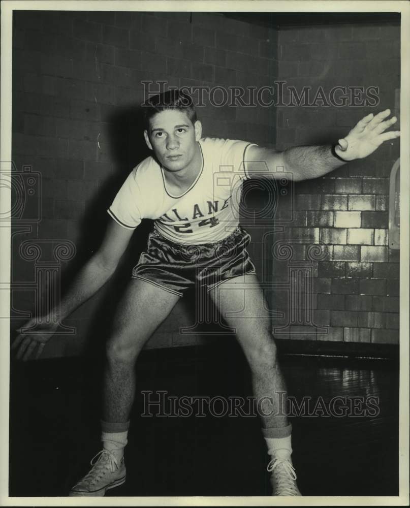Press Photo Tulane college basketball player Larry Greene - nos13334- Historic Images