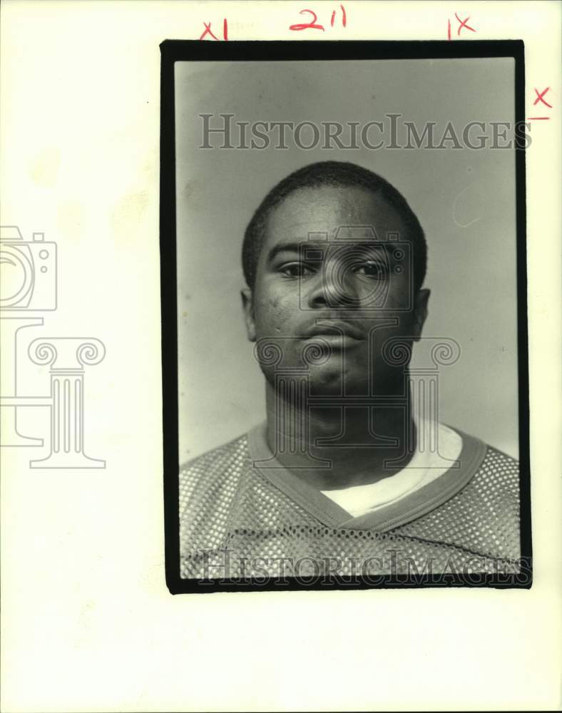 1986 Press Photo Football player Dwight Elmore - nos13392- Historic Images