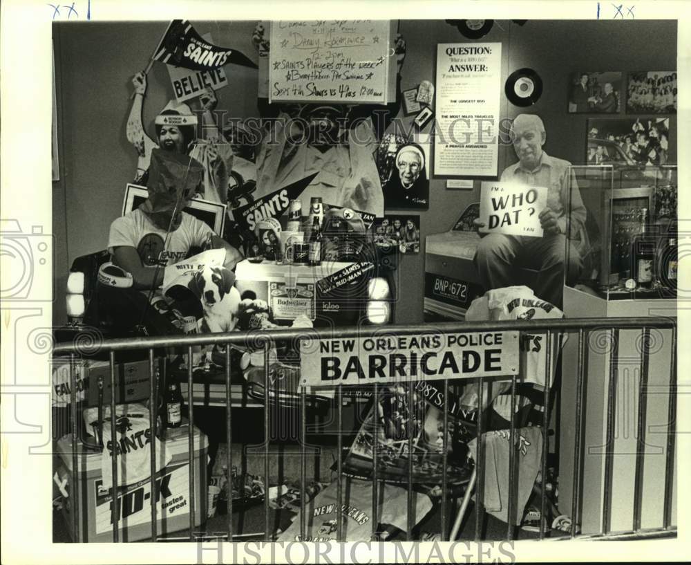 1988 Press Photo An exhibit at the New Orleans Saints football Hall of Fame- Historic Images