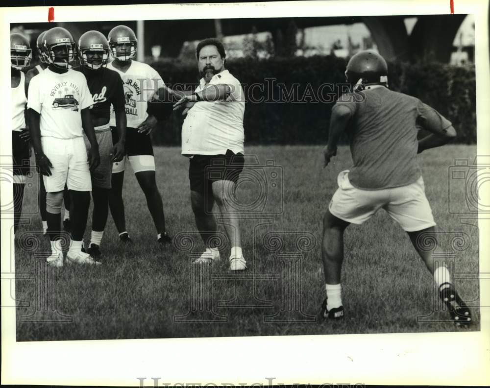 1990 Press Photo Football - West Jefferson High School Asst. Coach Bill Grafton- Historic Images